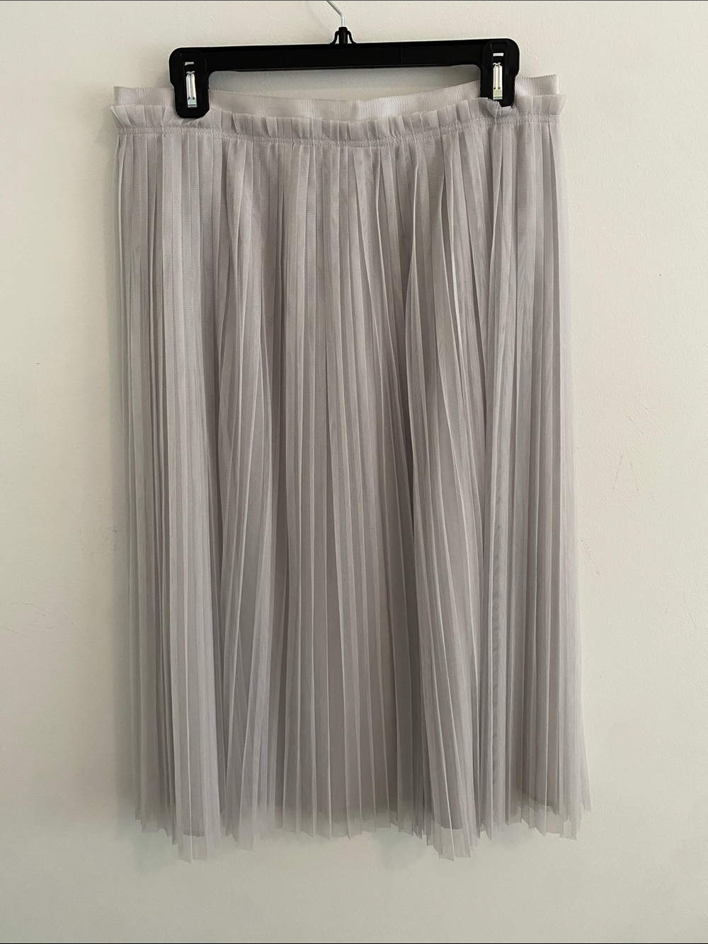 NWT Banana Republic Ethereal Tulle Pleated Lined Midi Skirt Dove Grey Size 6